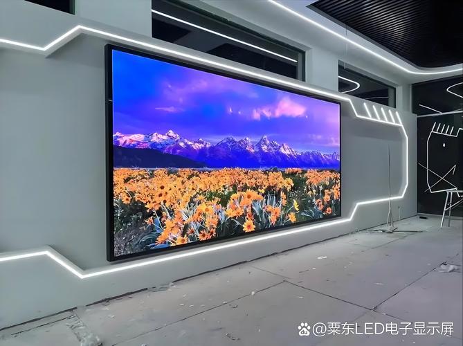 四川P1.25 LED全彩显示屏品质保障 高密度小间距如何选对不踩坑